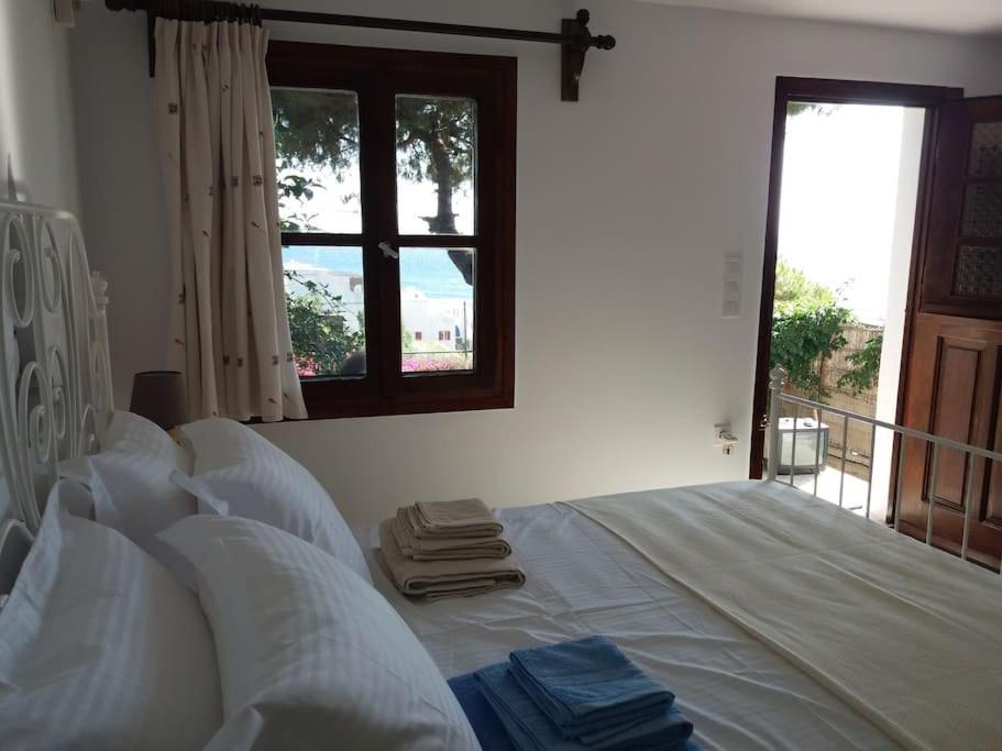 Grandpa Simos' Traditional Guest House Agios Romanos المظهر الخارجي الصورة