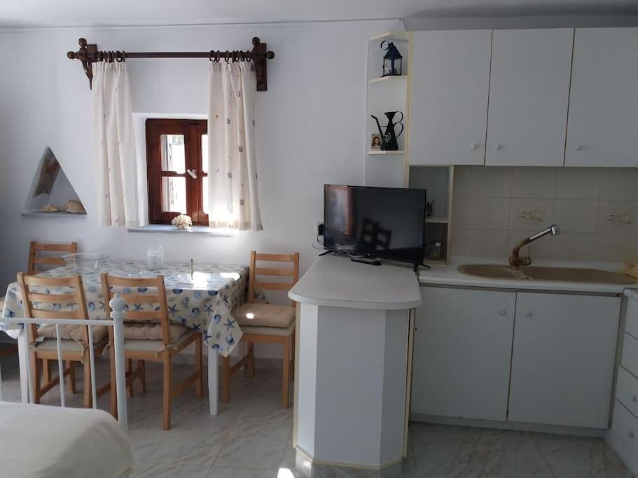 Grandpa Simos' Traditional Guest House Agios Romanos المظهر الخارجي الصورة