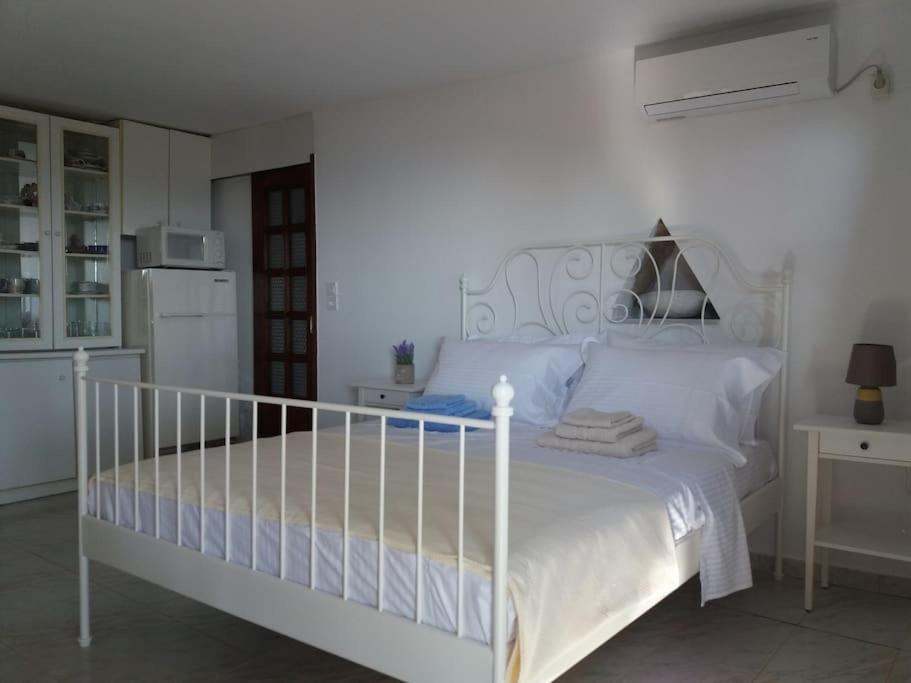 Grandpa Simos' Traditional Guest House Agios Romanos المظهر الخارجي الصورة