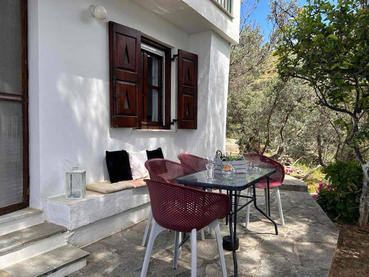 Grandpa Simos' Traditional Guest House Agios Romanos المظهر الخارجي الصورة