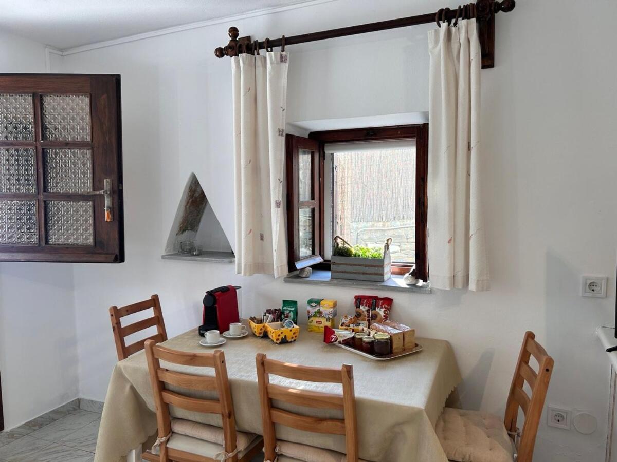 Grandpa Simos' Traditional Guest House Agios Romanos المظهر الخارجي الصورة